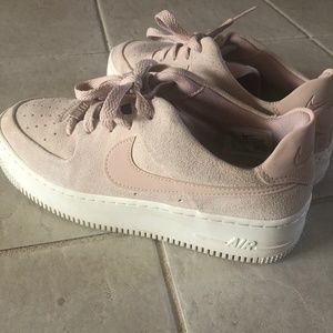 Nike Air Force 1